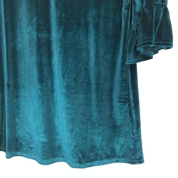 Amaryllis Women's Size M Lightweight Ruffle Short Sleeve Velvet Tee Teal Green - Picture 4 of 7